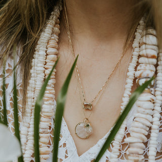 Prong Set Sunstone Necklace - 14K