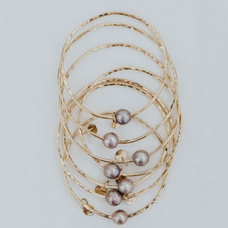 Ti Leaf Bangle - Pink Freshwater Pearl