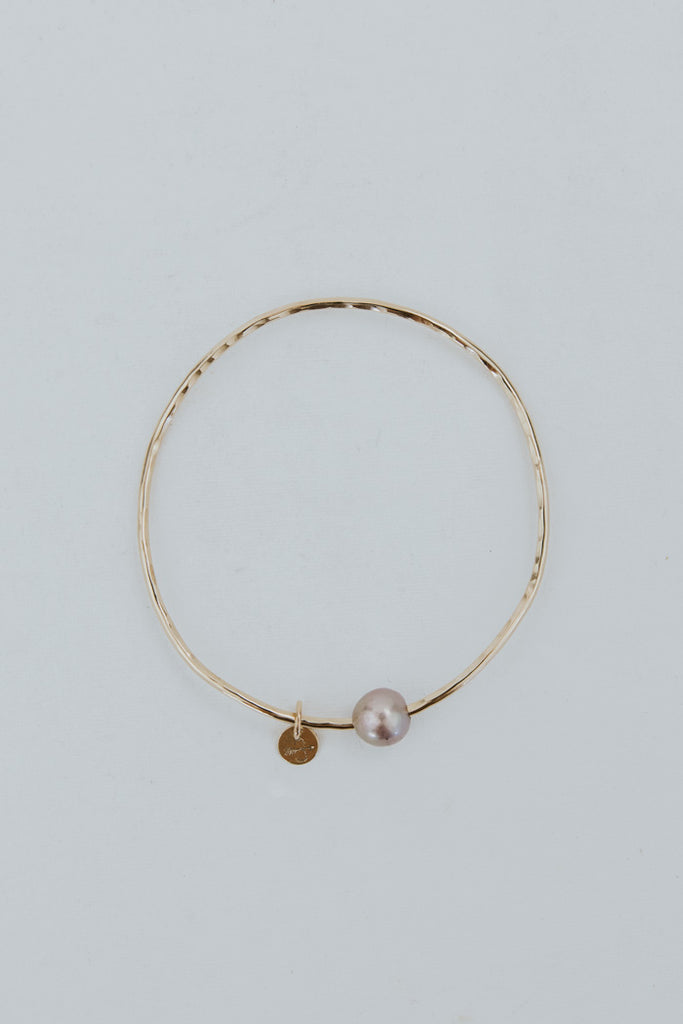 Ti Leaf Bangle - Pink Freshwater Pearl