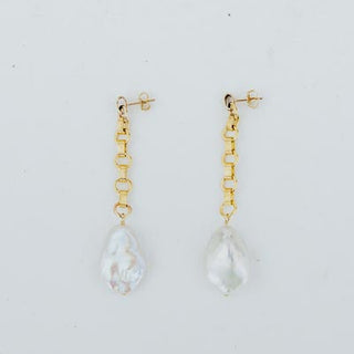 Wings Hawaii Chain Reaction Pearl Earrings