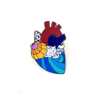 wings hawaii enameled pin ocean sea waves heart seashell sunrise beach love maui made
