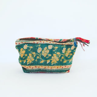 Purse Pouch with Zipper made out of vintage Kantha Blanket