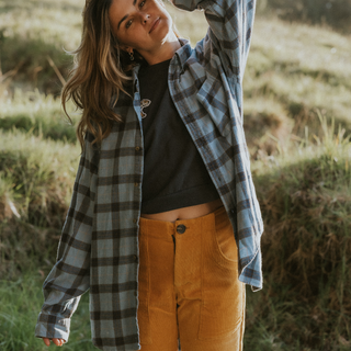 Boyfriend Flannel - O