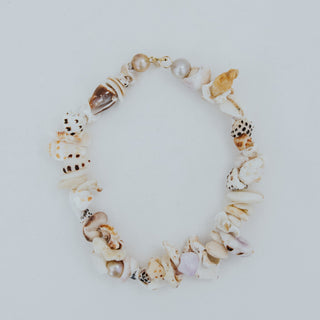 Wings Hawaii shell pile necklace 