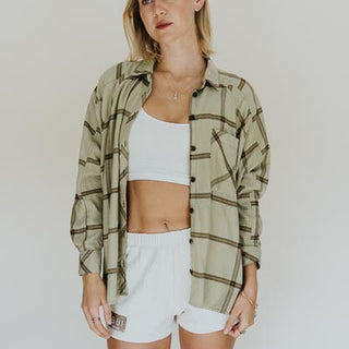 Boyfriend Flannel - V