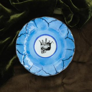 wings hawaii king skelly jewelry dish skull with crown in blue 