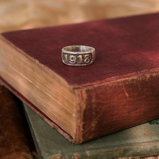 1918 Buried Treasure Ring