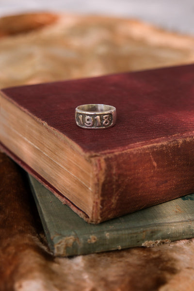 1918 Buried Treasure Ring