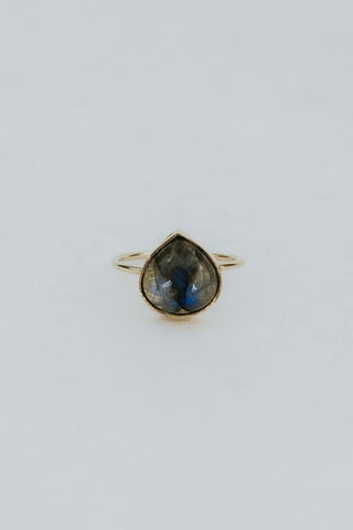 Dew Drop Ring - Labradorite 14k