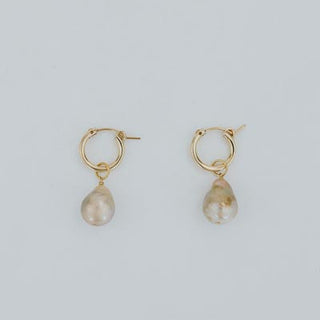 Charm Hoops - Baroque Pink Pearl