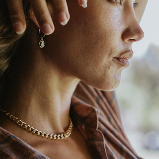 A Thick Gold Filled Cuban Chain Womens Necklace