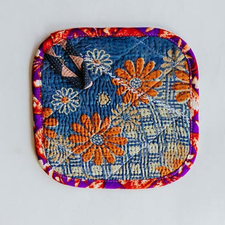 Kantha Pot Holder - Purple Border