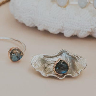 Dew Drop Ring - Labradorite Mixed Metals