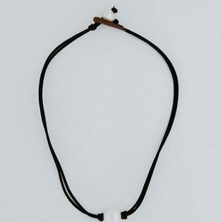 Wings Hawaii Single White Pearl Leather Necklace