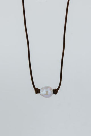 Single Pink Pearl Leather Necklace