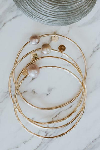 Ti Leaf Bangle - Pink Freshwater Pearl