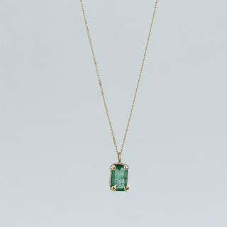 Emerald Prong Set Necklace - 14k
