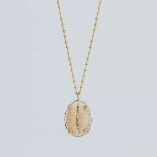 Prong Set Shell Necklace - Granulated Cowrie