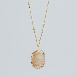 Prong Set Shell Necklace - Granulated Cowrie