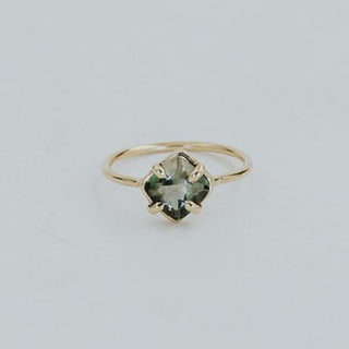 Prong Set Gemstone Ring - Sunstone 14k