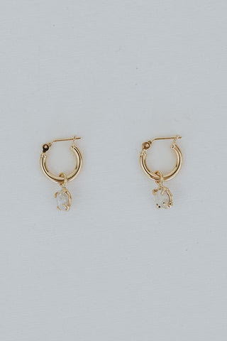 Clasping Hoop Earrings - Diamond 14K