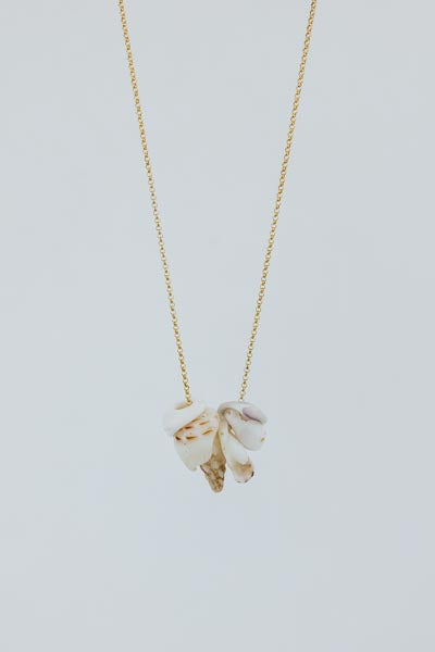 Shell Lei Slider Necklace