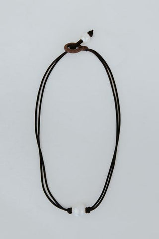 Single White Pearl Leather Necklace