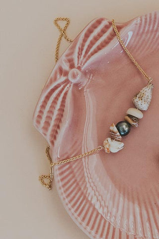 Shell Lei - Tahitian Pearl