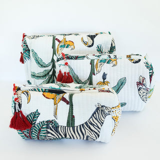 Set of Tree jungle print toiletry bags