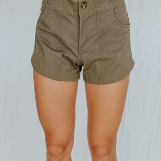 Maui Hawaii retro pocket short