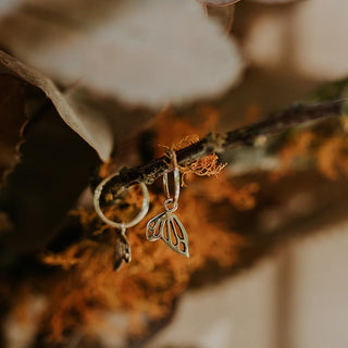 Tiny Wing Hoops
