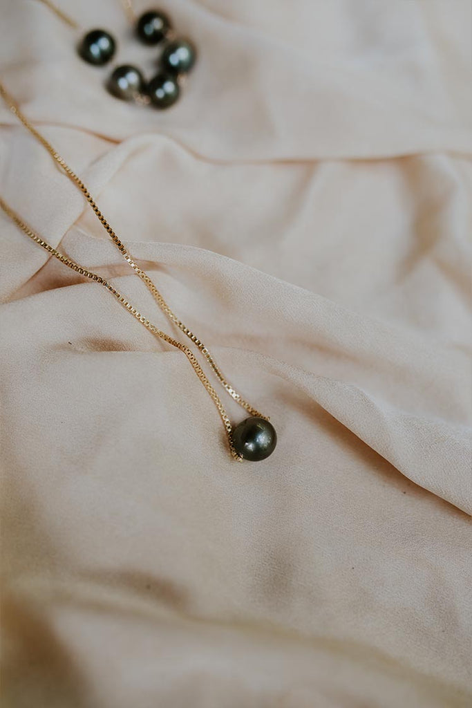 Single Tahitian Pearl Necklace - Large